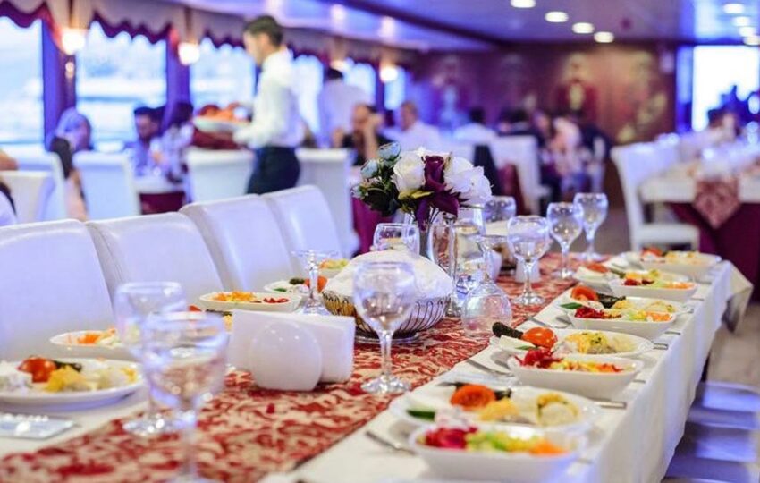 Bosphorus Dinner Cruise with Turkish Show