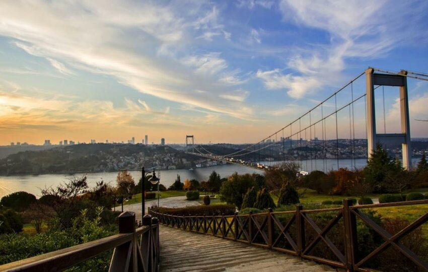 Istanbul Bosphorus Cruise and Seven Hills Tour