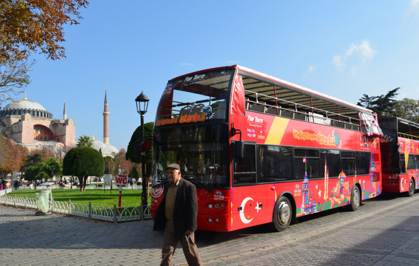 Bus Sightseeing Tour in Istanbul